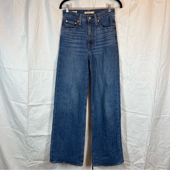 Levi’s rib cage wide leg high rise jeans medium wash 90s inspired - Picture 3 of 6
